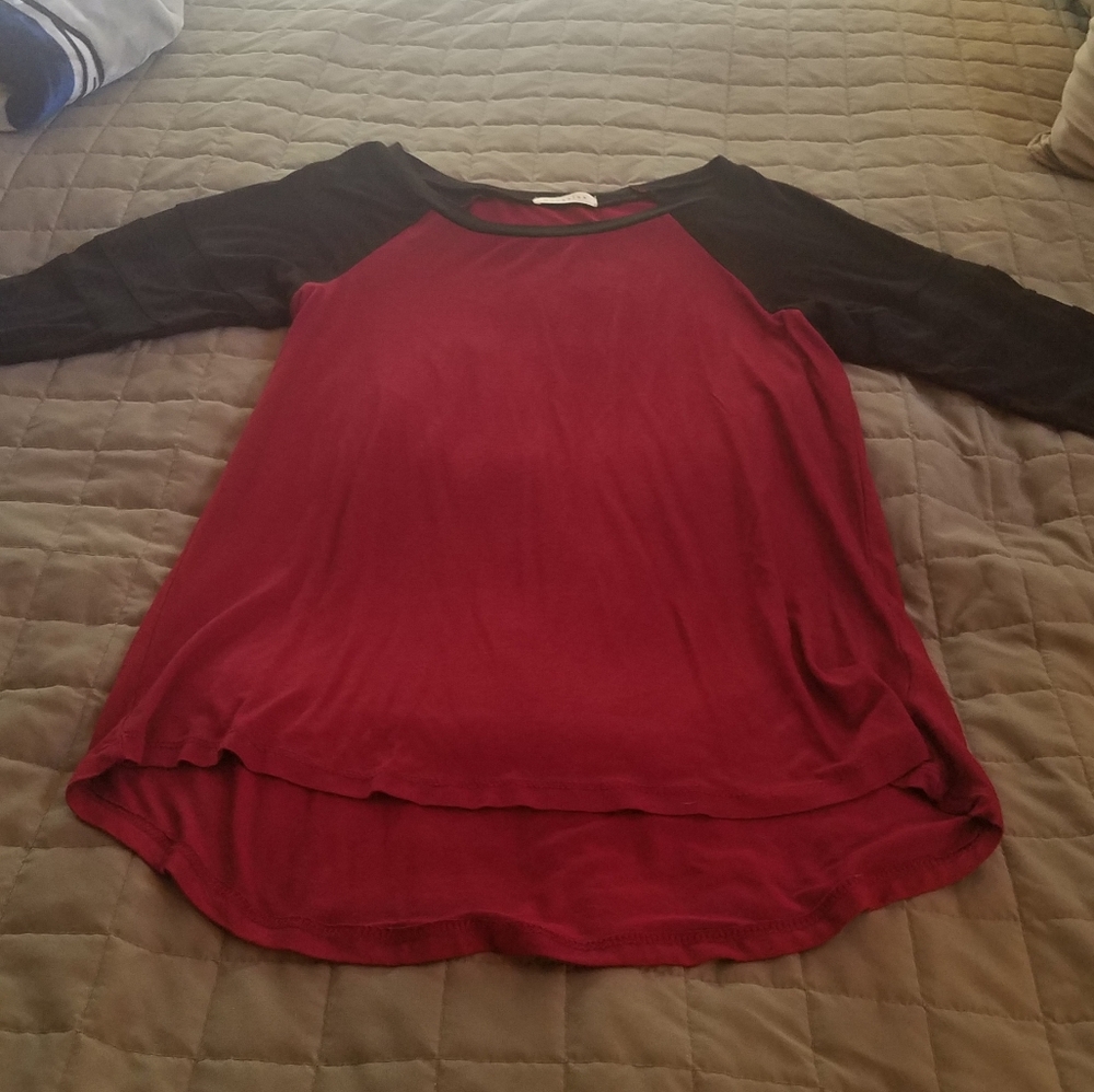 Long quarter sleeve top